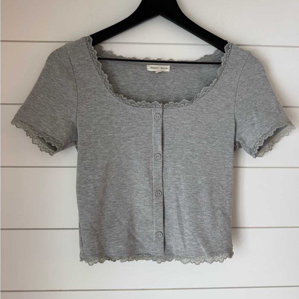 Von Maur Women’s Small Ribbed T-Shirt